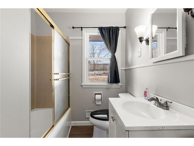 Building Photo - 7616 Xerxes Ave S