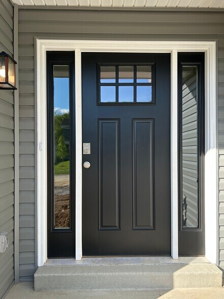 Building Photo - 452 Sweetgrass Dr