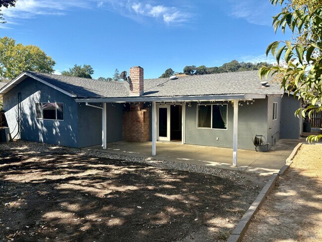Building Photo - 3474 Quail Ct