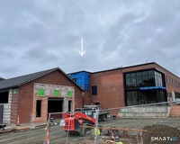 Building Photo - 345 Main St