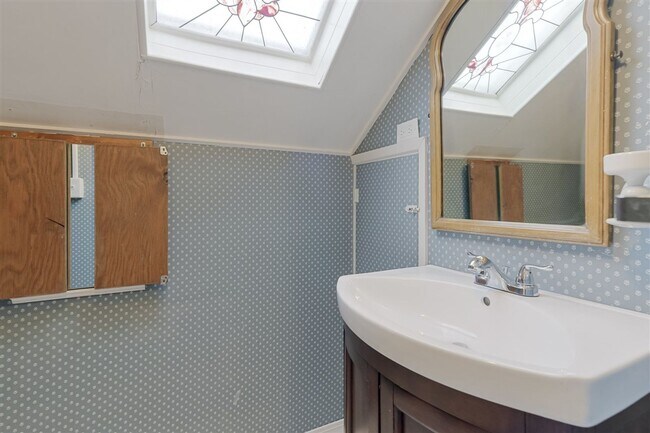 Building Photo - Historic Mount Vernon 4x1.5 Home Steps from Downtown Prescott