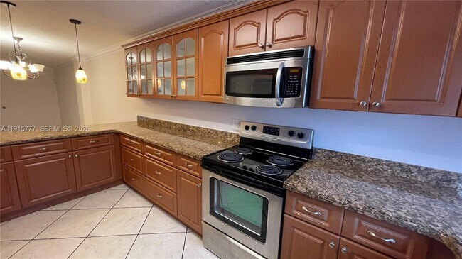 Building Photo - 9113 Lime Tree Ln