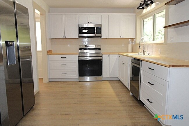 Building Photo - 507 Judy Ln