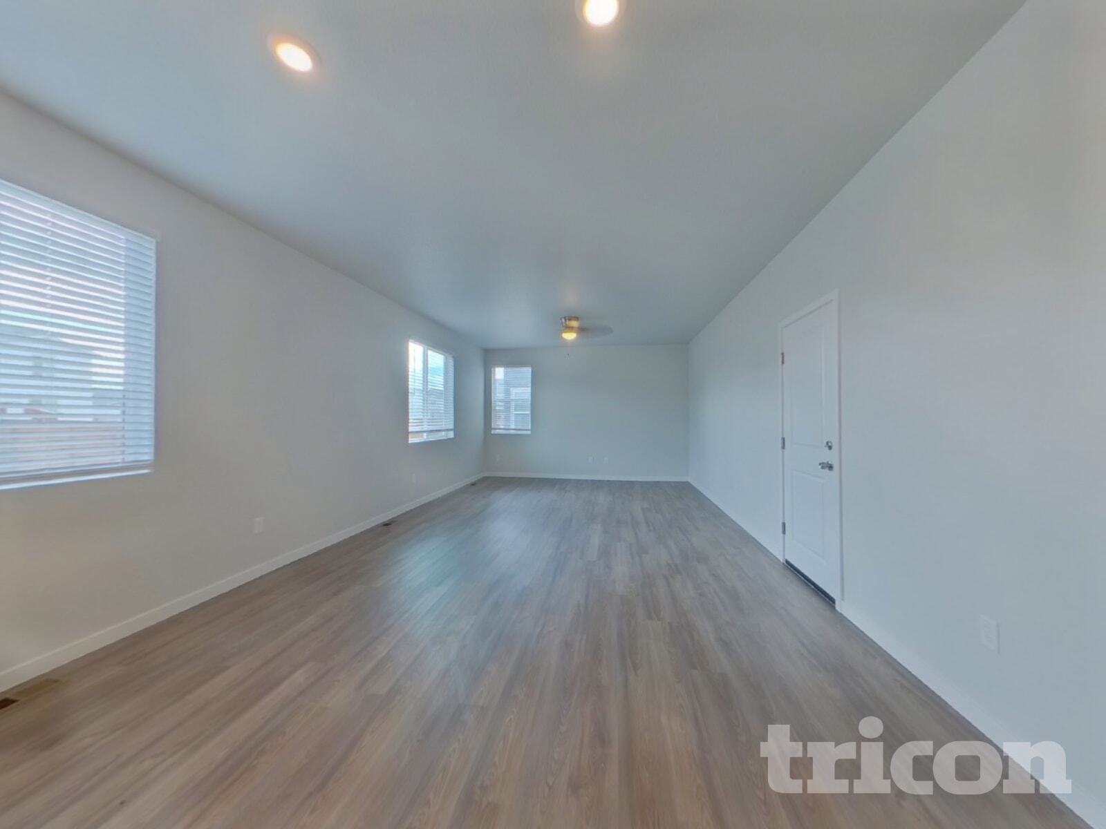 Building Photo - 1368 Orchard St