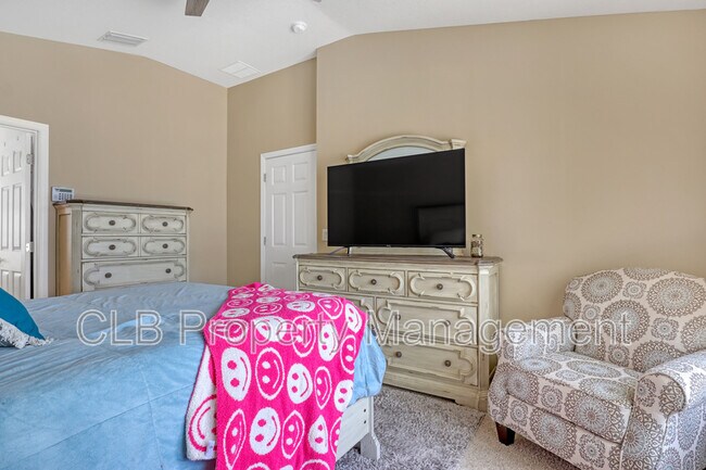 Building Photo - 6808 Amici Ct