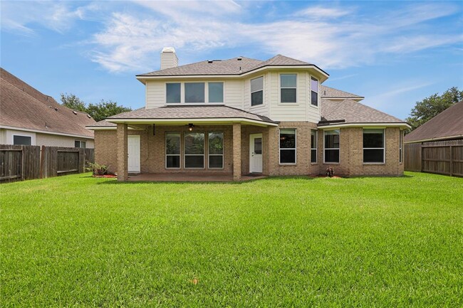 Building Photo - 2416 Spoonbill Dr