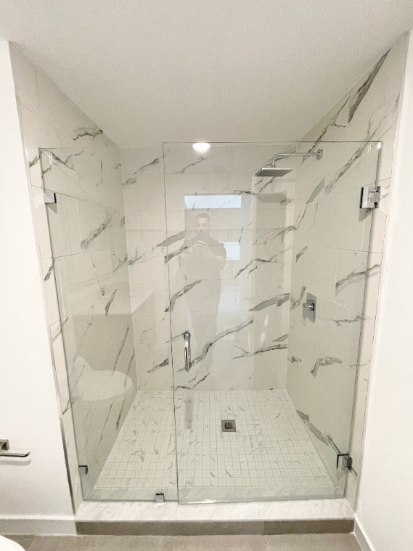 Building Photo - 1940 Van Buren St