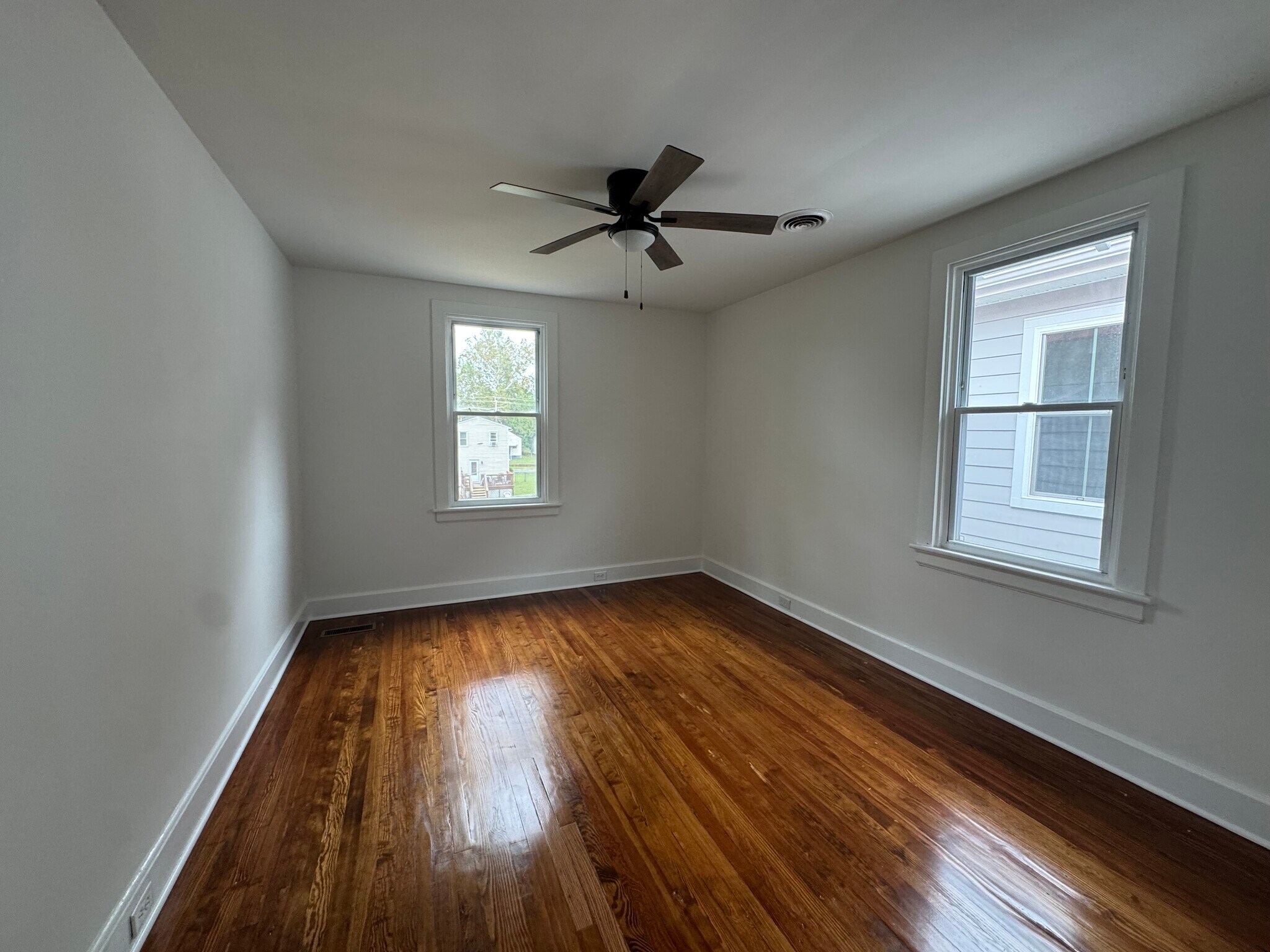 Building Photo - 1226 N 36th St