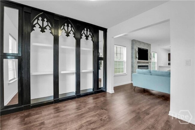 Building Photo - 116 Ristona Dr