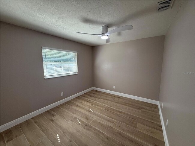 Building Photo - 1041 Manchester Cir