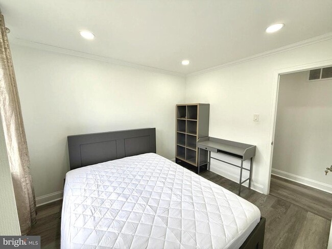 Building Photo - 13042 Trina Dr