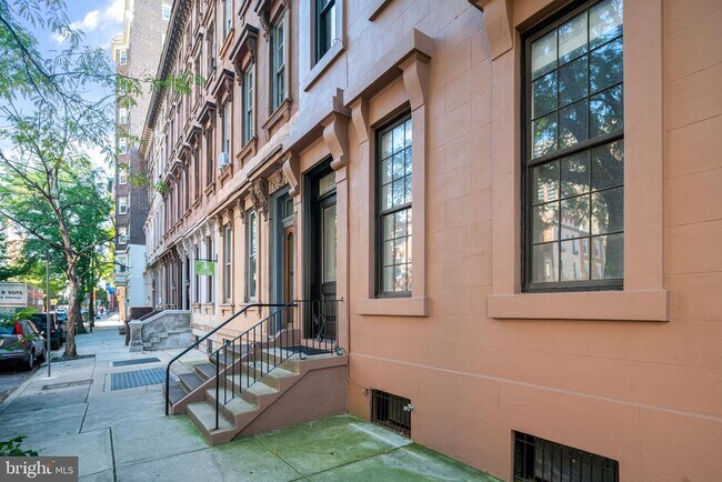 Building Photo - 1514 Pine St