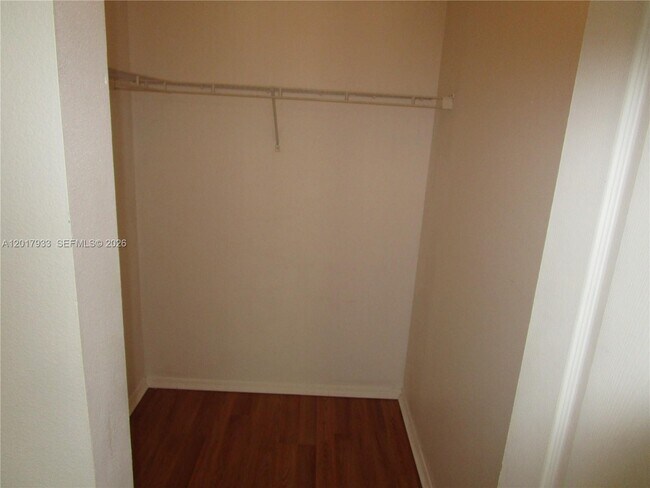 Building Photo - 2261 NE 42nd Cir