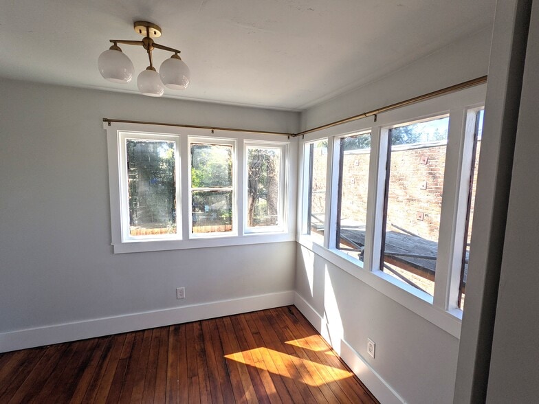 bedroom - lots of natural light - 3554 4th Ave