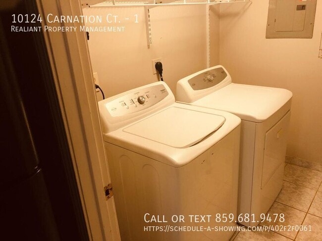 Building Photo - 10124 Carnation Ct