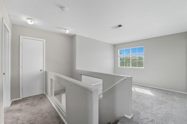 Building Photo - Charming El Mirage Rental – 3 Bedrooms, 2....