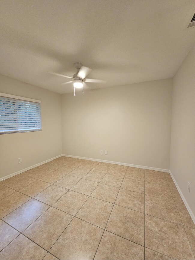 Building Photo - 9209 Seville Rd