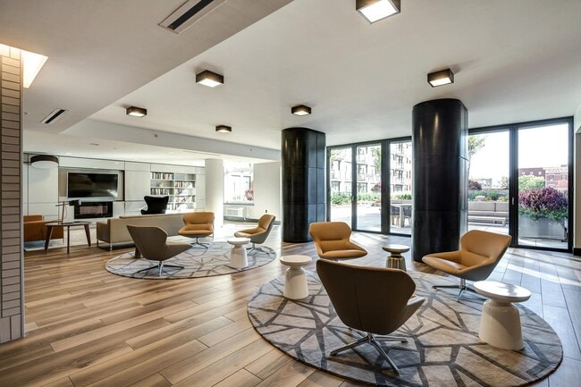 Building Photo - 1400 Hudson St