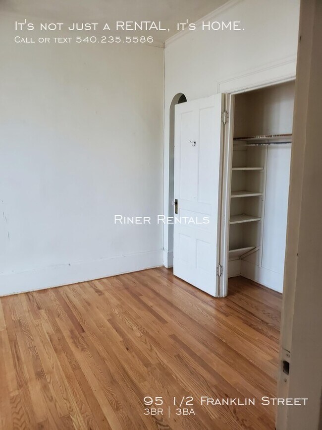 Building Photo - 95 1/2 Franklin Street-