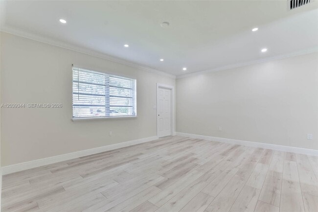 Building Photo - 11527 SW 81st Rd