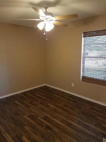 Building Photo - 100 Lochness Ln