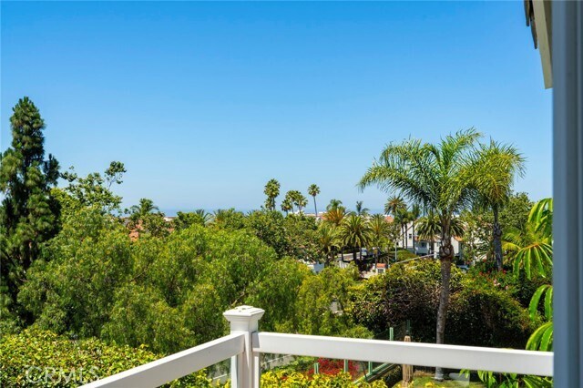 Building Photo - 14 Glastonbury Pl