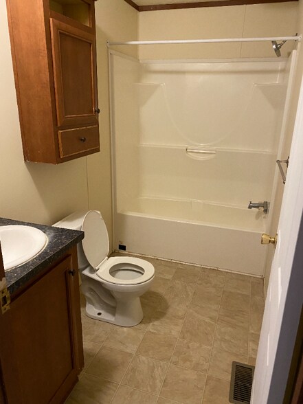 Building Photo - 1951 Borman Ct