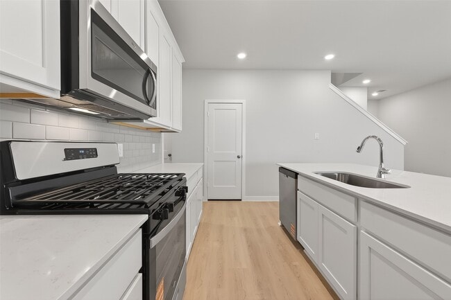 Building Photo - 3903 Flora Fld Dr