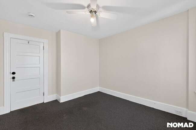Building Photo - 21 Hall Ave