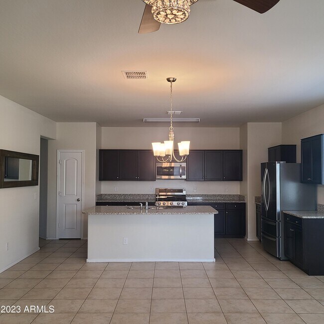 Building Photo - 3703 N 298th Dr