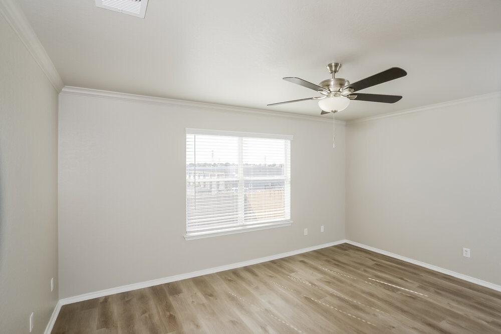 Building Photo - 9122 Blazer Pl