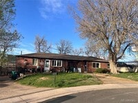 Building Photo - 4750 Ingalls St