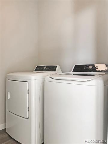 Building Photo - 6767 S Tempe Ct