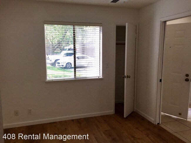 Building Photo - 1 br, 1 bath House - 5711 Makati Circle #B