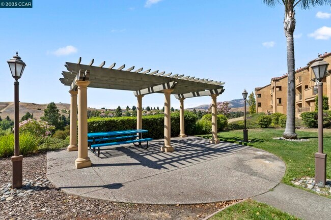 Building Photo - 765 Watson Canyon Ct
