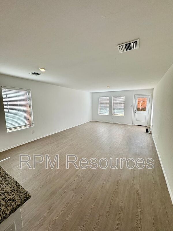 Building Photo - 3230 NW 147th Ter