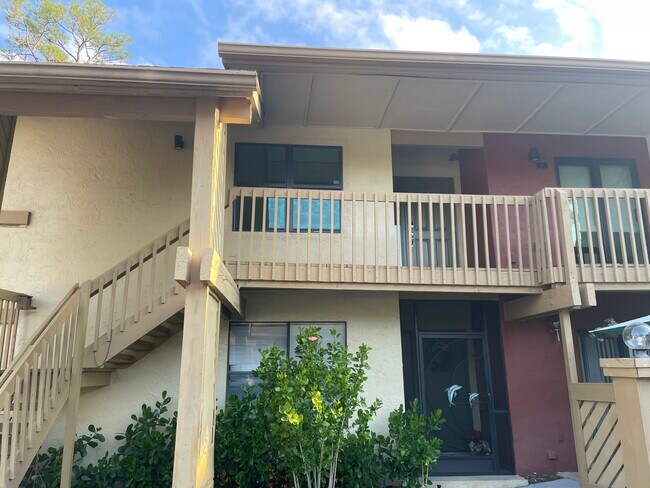 Building Photo - 13017 Northshire Trl