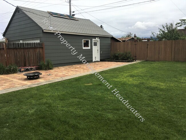 Building Photo - 3 bedroom East Helena Home for Rent