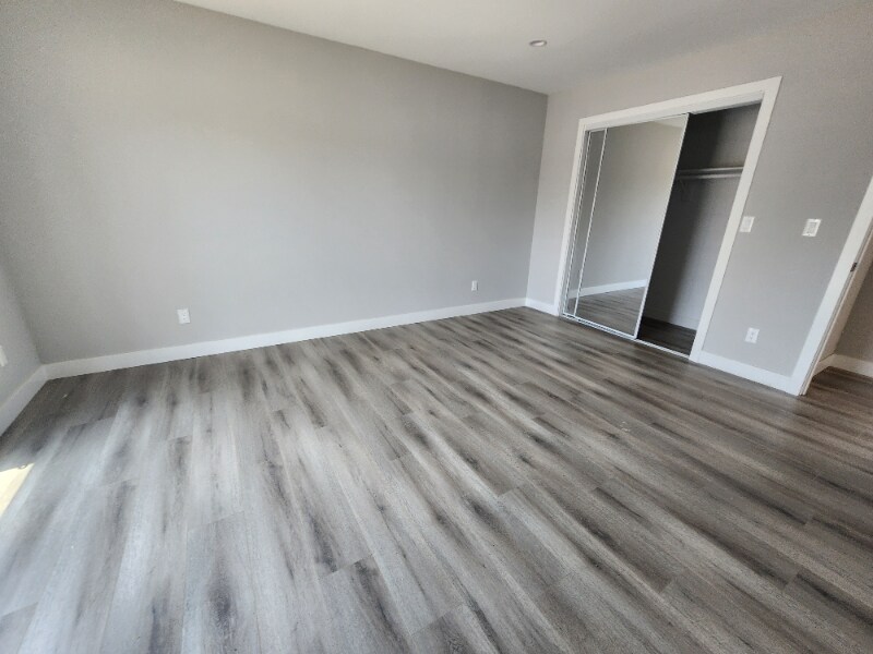 Building Photo - 3328 Portola Ave