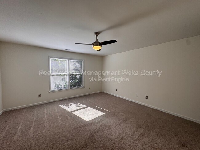 Building Photo - 102 Powder Mill Ct