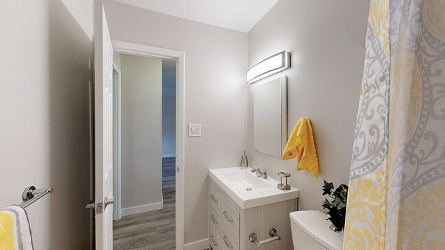 Building Photo - Wheelhouse Apartments