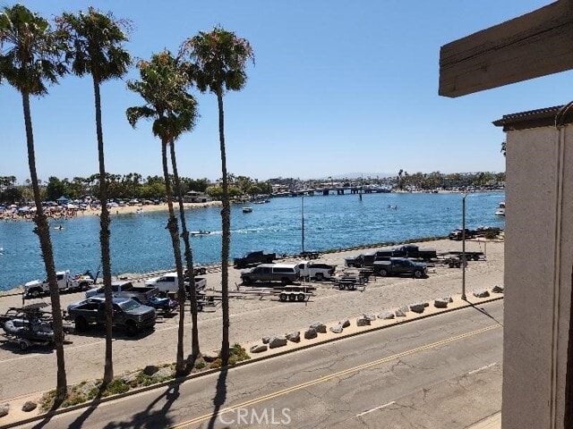 Building Photo - 6221 Marina Pacifica Dr N