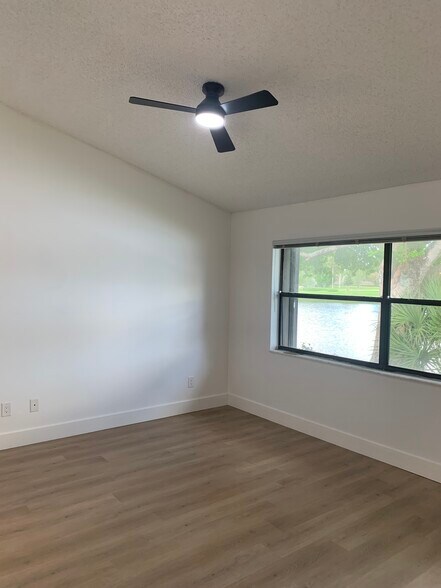 2025 SO FLO Real Estate Group 3532 NW 95th Terr - 3532 NW 95th Ter