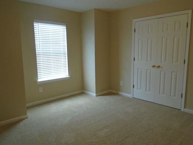 Building Photo - 204 Rankin Cir