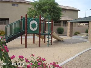 Building Photo - 6610 W Laurel Ave