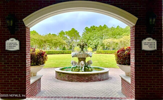 Building Photo - 3995 Leatherwood Dr