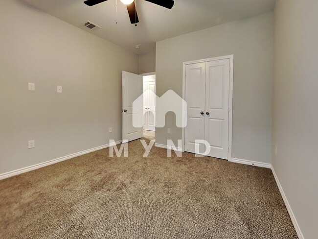 Building Photo - 14986 Bonham Ln