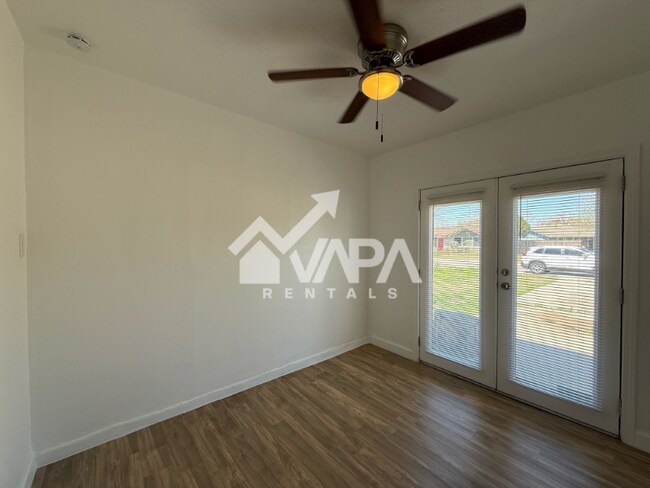 Building Photo - 7210 Glen Cross Dr
