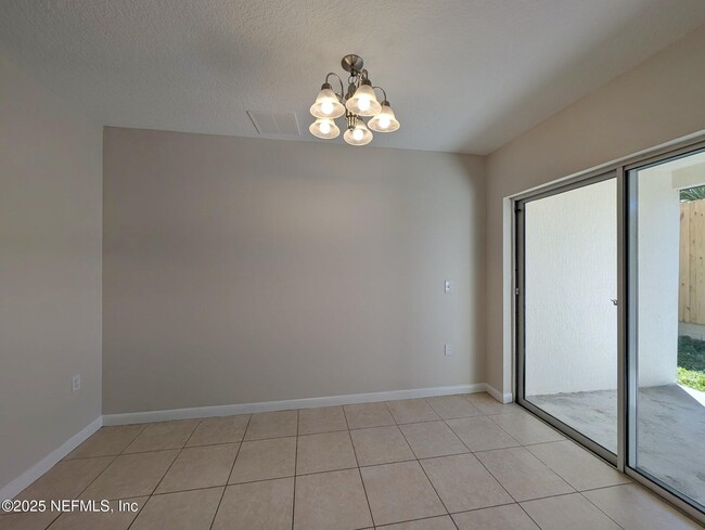 Building Photo - 2851 Yellow Pine Ct