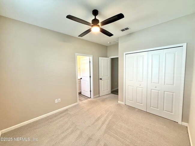 Building Photo - 309 St Vincent Dr